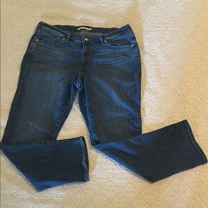 Classic Straight Women's Jeans Dark Wash 16W Levi’s